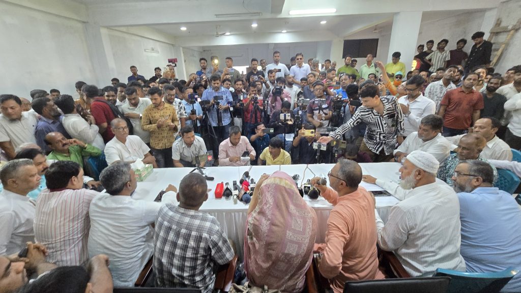 ফরিদপুর সদর আসনের বিএনপির সম্ভাব্য প্রার্থী নায়াব ইউসুফের সংবাদ সম্মেলন