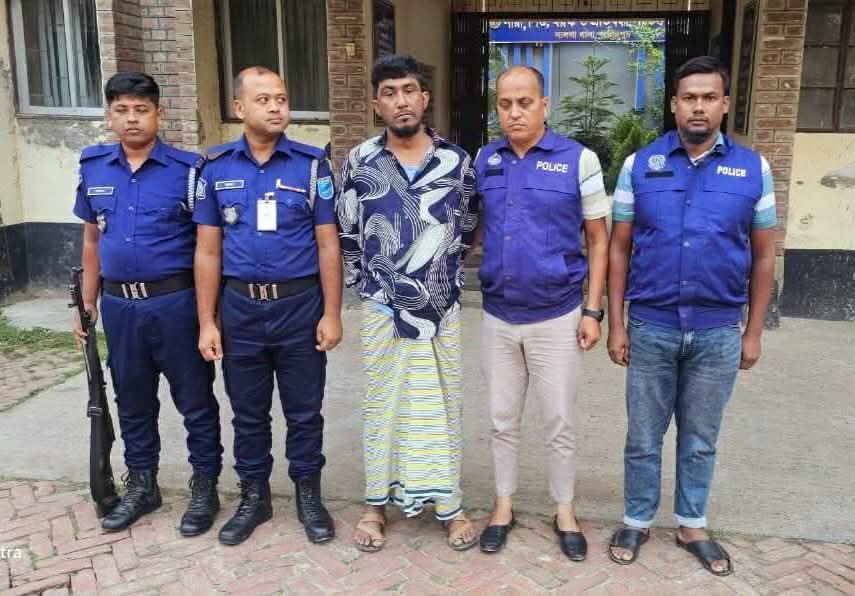 সালথায় ইউপি চেয়ারম্যান সোহাগ খান গ্রেপ্তার