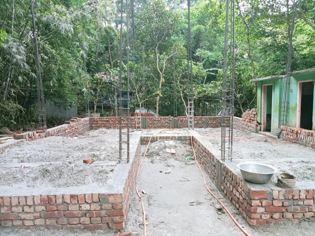 ভাঙ্গায় ১৪৪ ধারা ভঙ্গ করে সরকারি জায়গা দ’খ’ল’