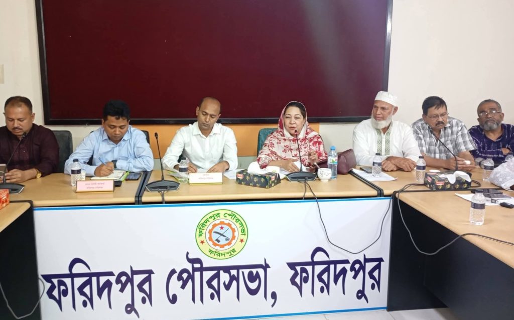 ফরিদপুর পৌরসভাকে আধুনিক ‘ক্লিন সিটি’ গড়ার প্রত্যয় সদরের এমপির
