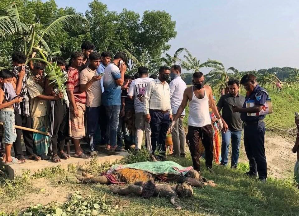ফরিদপুরে মাটিচাপা অবস্থায় মা ও শিশুর অর্ধগলিত মরদেহ উদ্ধার - Sara Din  News24