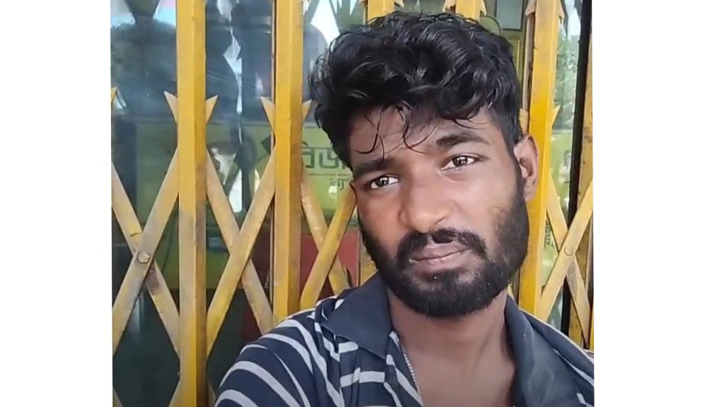 রক্তভর্তি সিরিঞ্জ ঠেকিয়ে ছিনতাই, জনতার হাতে আটক ‘তুফান’