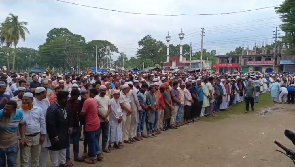 ডিবি হেফাজতে মৃত্যুর অভিযোগ; ছাত্রলীগ কর্মী জানাযা সম্পন্ন, হাজারো মানুষের অংশগ্রহণ