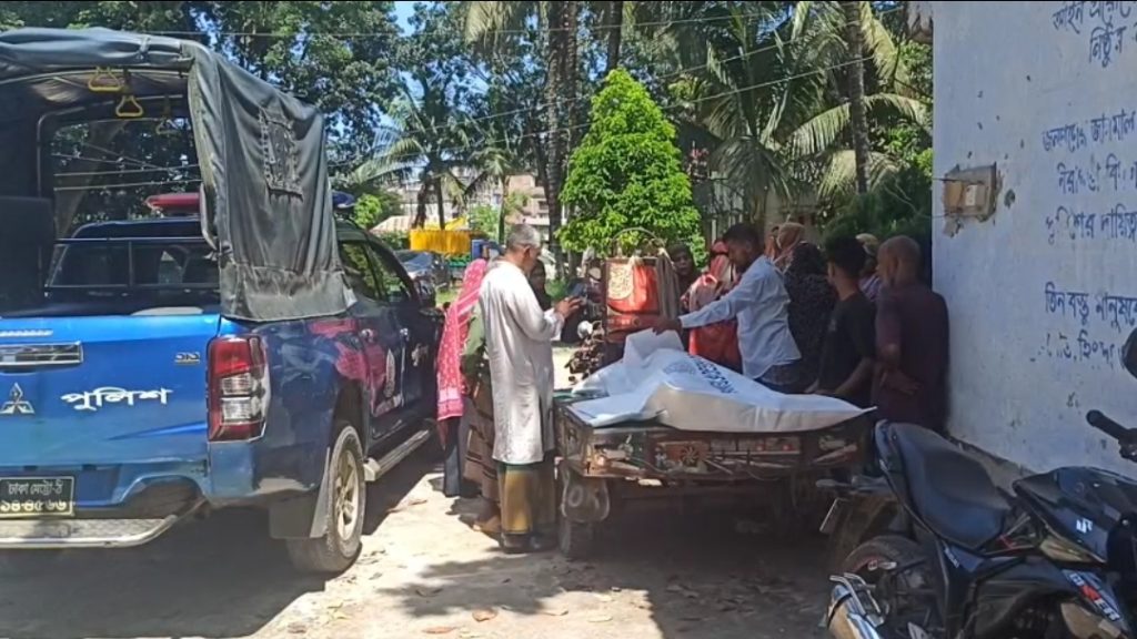 হাসপাতালে স্ত্রীর লাশ রেখে পালালো স্বামী